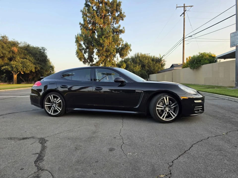 2014 Porsche 970 Panamera 4S - Image 6 of 11