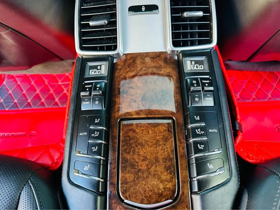 2014 Porsche 970 Panamera 4S - Image 7 of 20