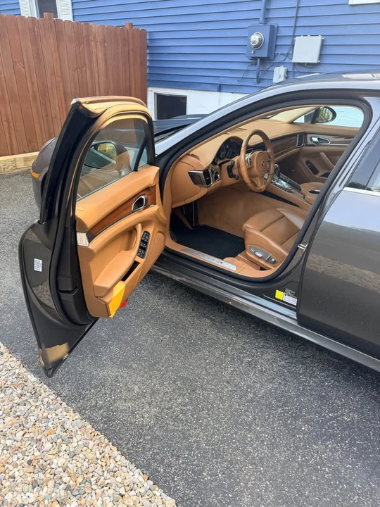 2014 Porsche 970 Panamera 4S - Image 7 of 16