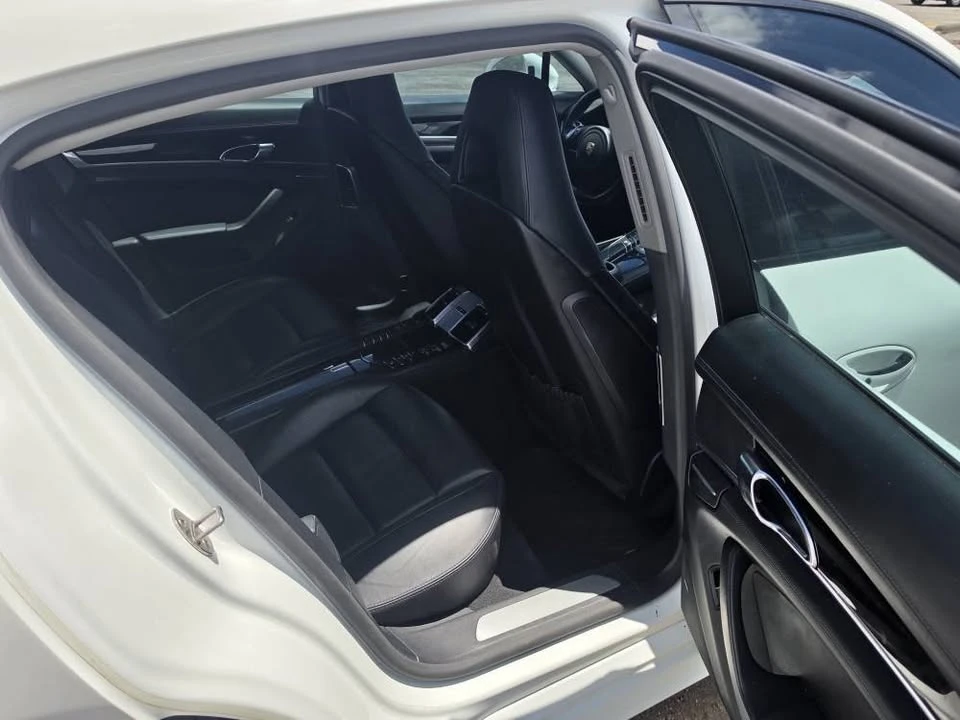 2014 Porsche 970 Panamera 4S - Image 10 of 15