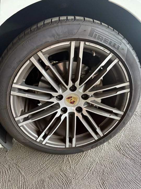 2014 Porsche 970 Panamera 4S - Image 4 of 11