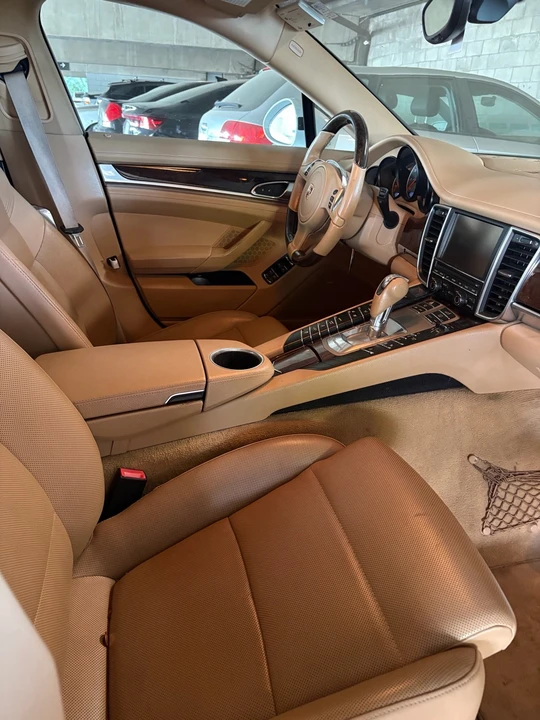 2014 Porsche 970 Panamera 4S - Image 6 of 11