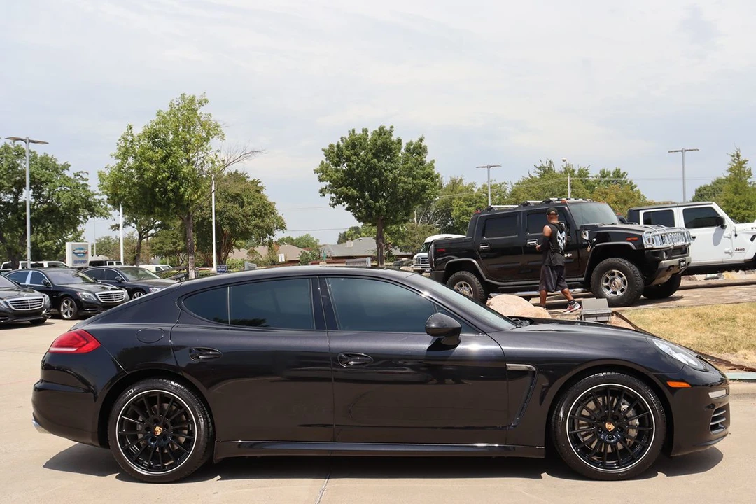 2014 Porsche 970 Panamera 4S - Image 6 of 31
