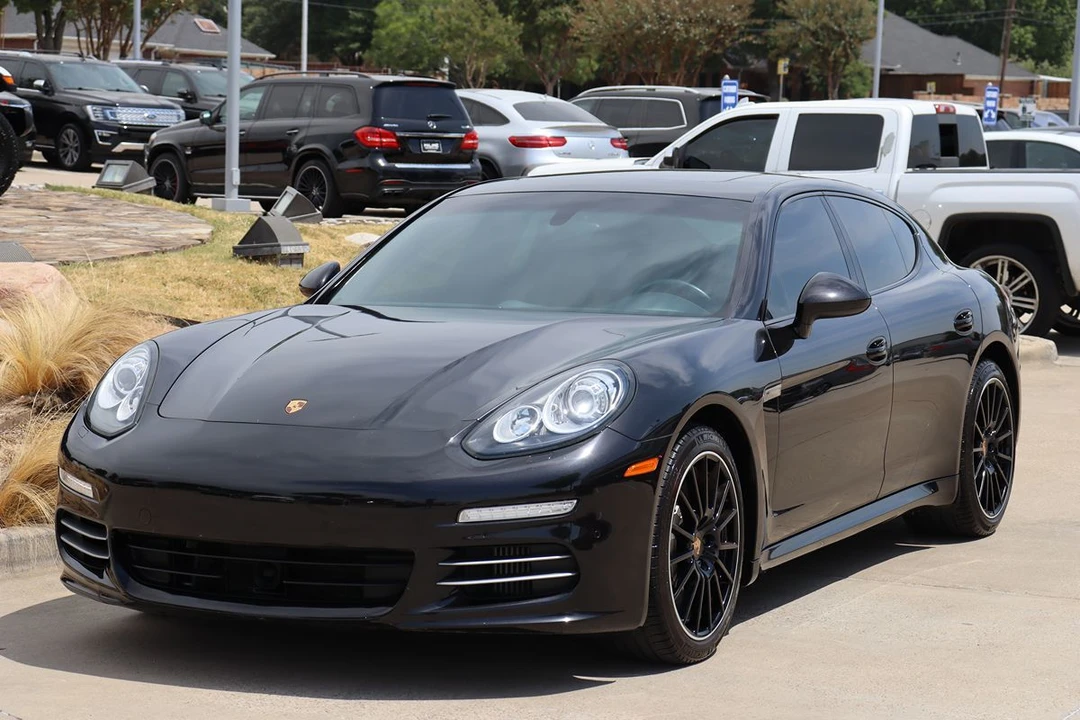 2014 Porsche 970 Panamera 4S - Image 5 of 31