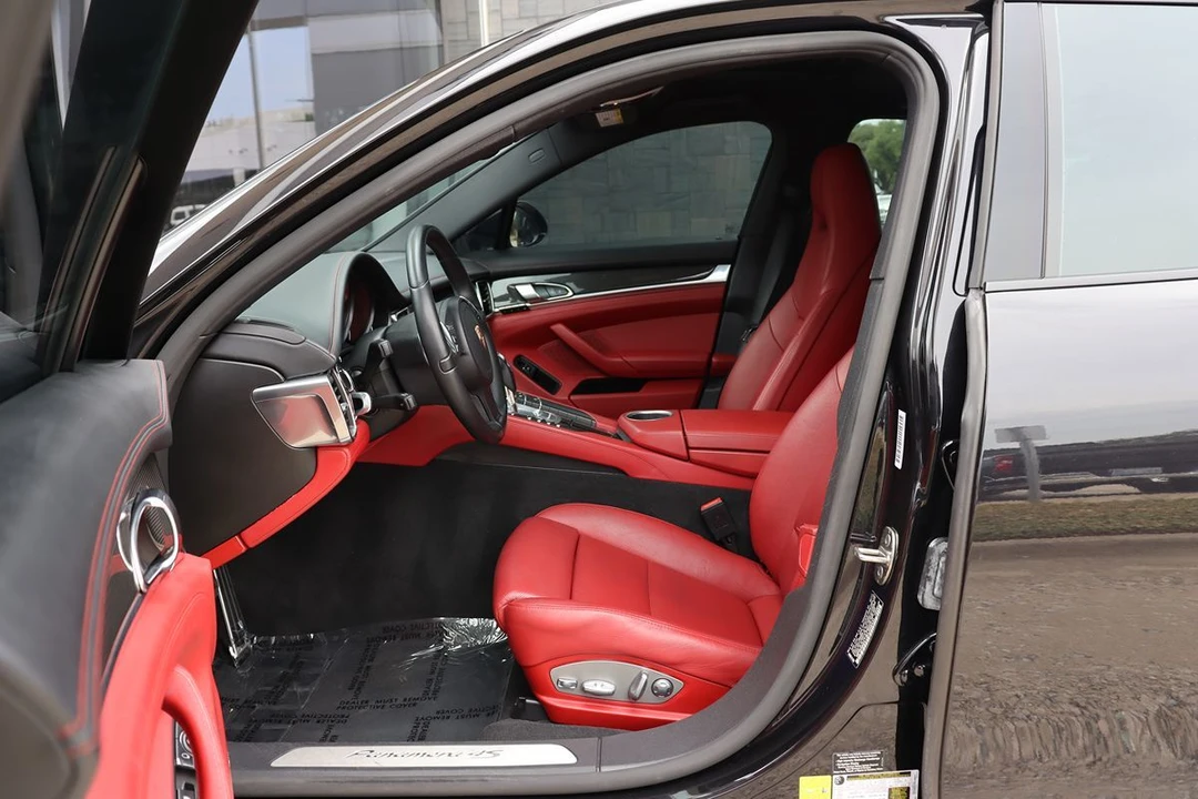 2014 Porsche 970 Panamera 4S - Image 30 of 31