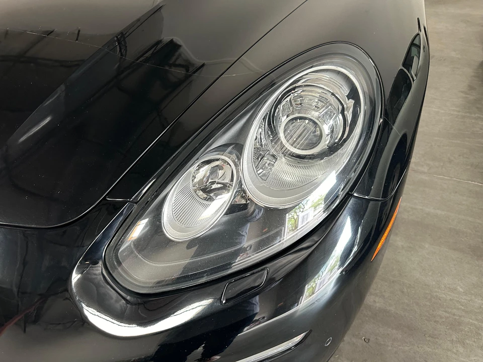 2014 Porsche 970 Panamera 4S - Image 24 of 31