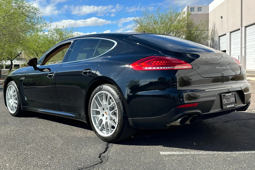 2014 Porsche 970 Panamera 4S - Image 4 of 31