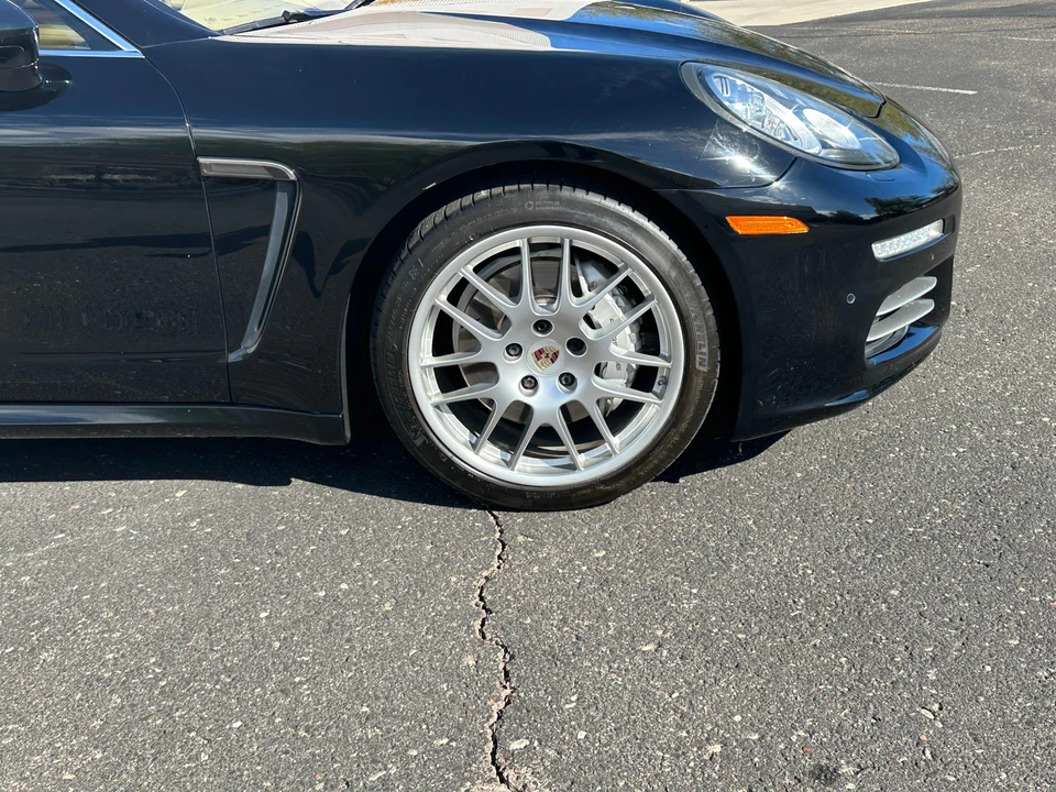 2014 Porsche 970 Panamera 4S - Image 19 of 31