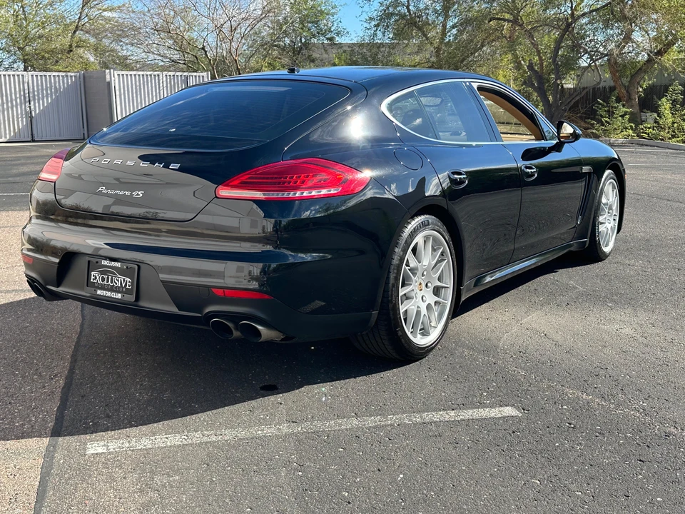 2014 Porsche 970 Panamera 4S - Image 10 of 31