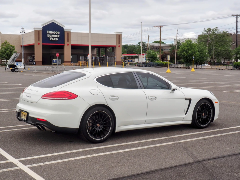 2014 Porsche 970 Panamera 4S - Image 30 of 30