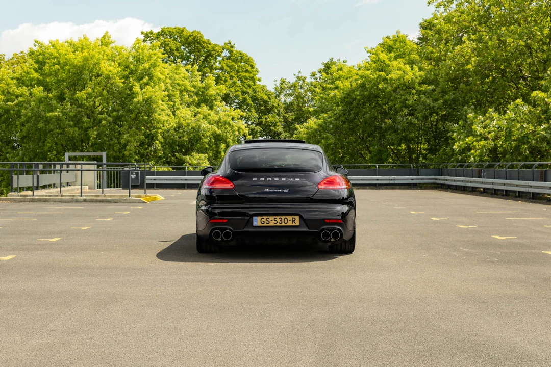 2014 Porsche 970 Panamera 4S - Image 10 of 31