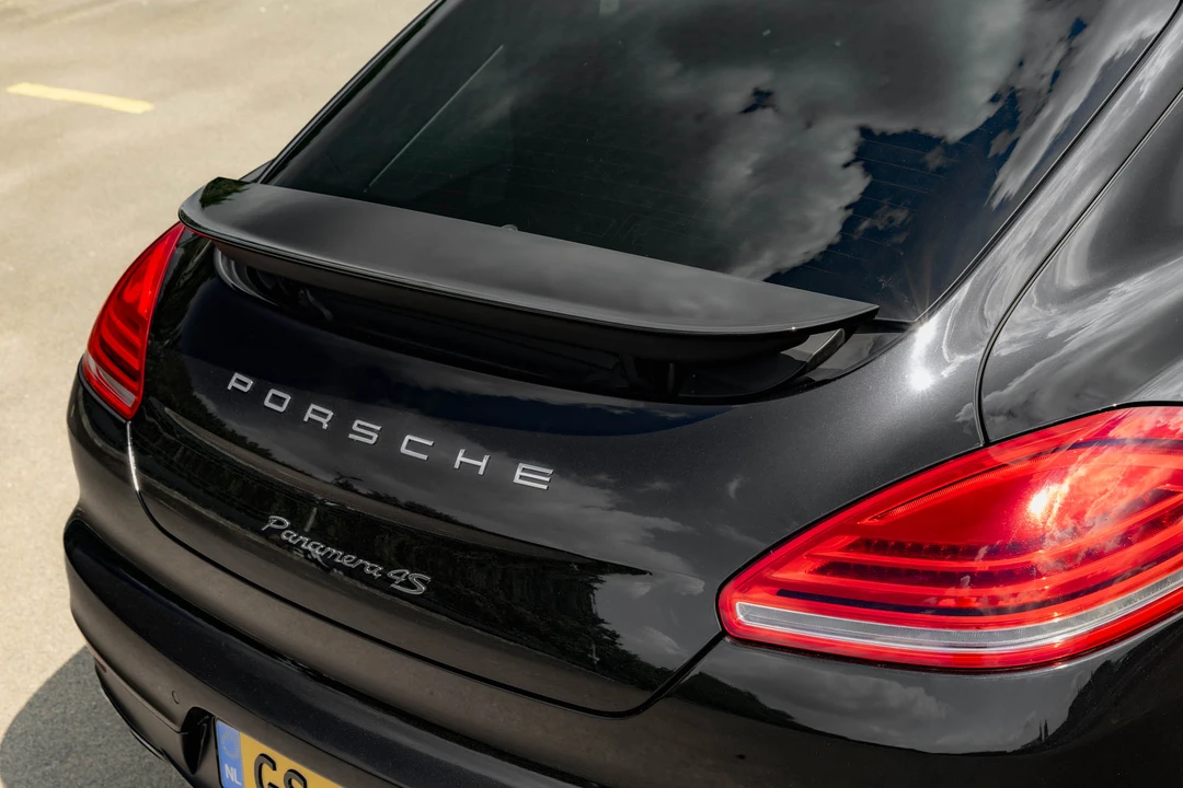 2014 Porsche 970 Panamera 4S - Image 21 of 31