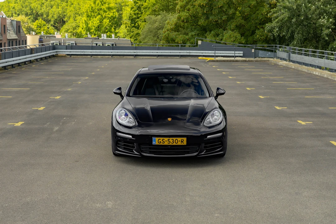 2014 Porsche 970 Panamera 4S - Image 6 of 31