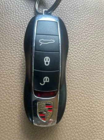 2014 Porsche 970 Panamera - Image 18 of 19