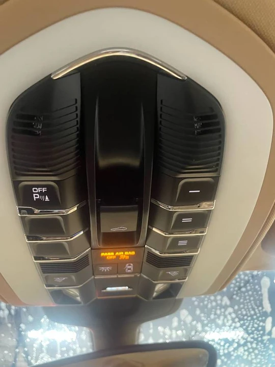 2014 Porsche 970 Panamera - Image 18 of 20
