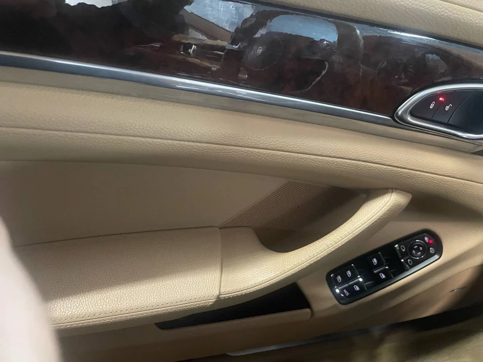 2014 Porsche 970 Panamera - Image 12 of 20