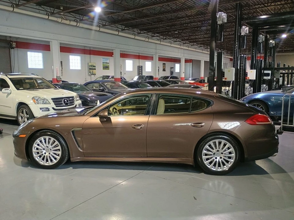 2014 Porsche 970 Panamera 4S - Image 2 of 12