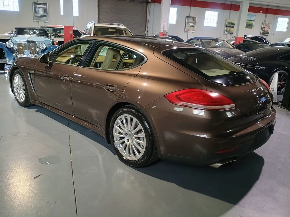 2014 Porsche 970 Panamera 4S - Image 3 of 12