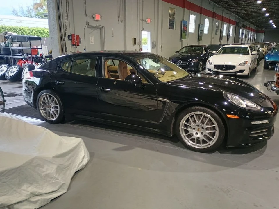 2014 Porsche 970 Panamera - Image 3 of 12