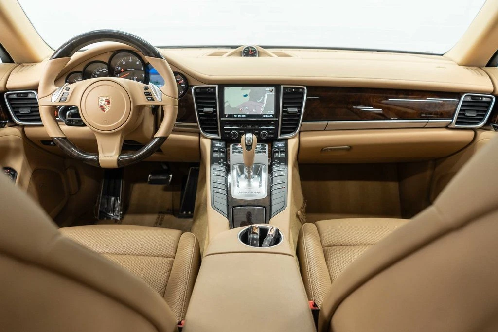 2014 Porsche 970 Panamera - Image 8 of 12