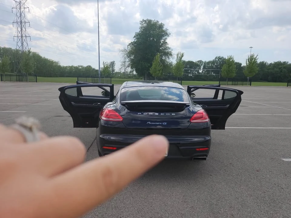 2014 Porsche 970 Panamera 4S - Image 2 of 14