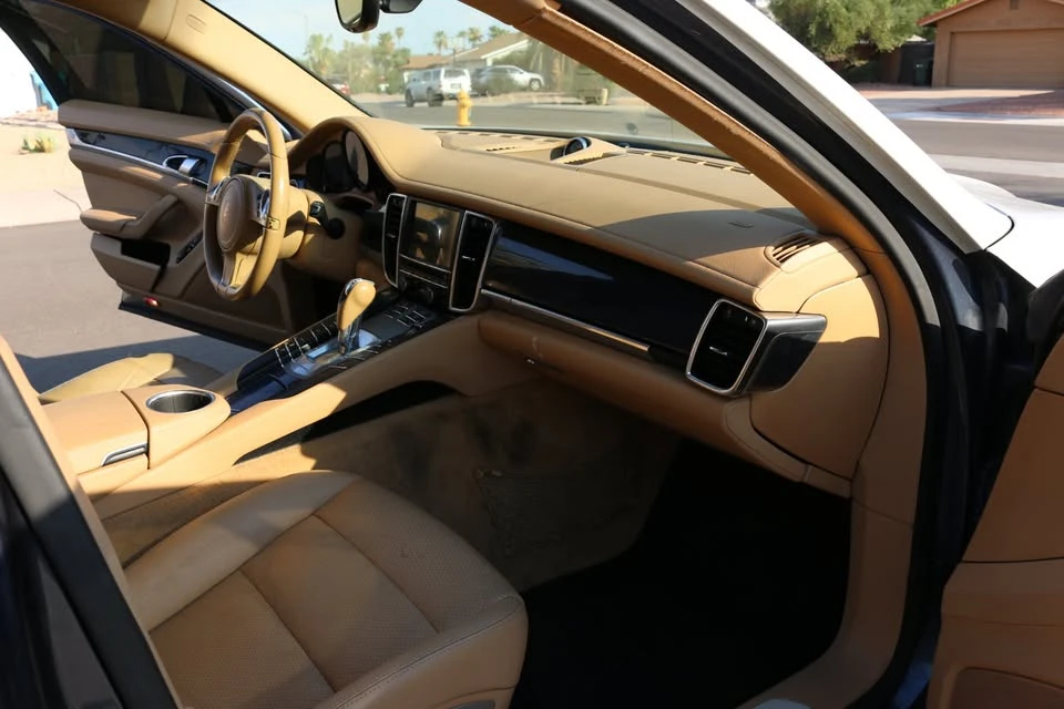 2014 Porsche 970 Panamera 4S - Image 15 of 19