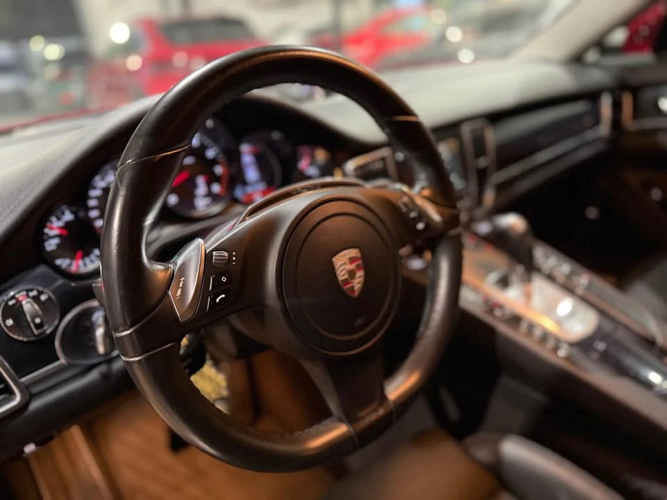 2014 Porsche 970 Panamera - Image 11 of 18