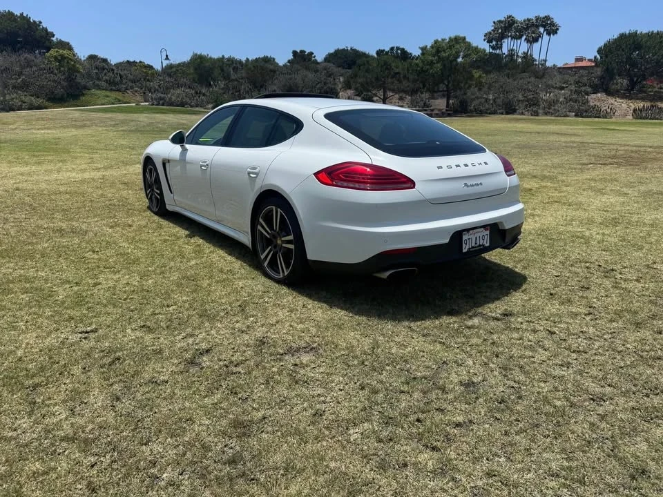 2014 Porsche 970 Panamera - Image 6 of 10