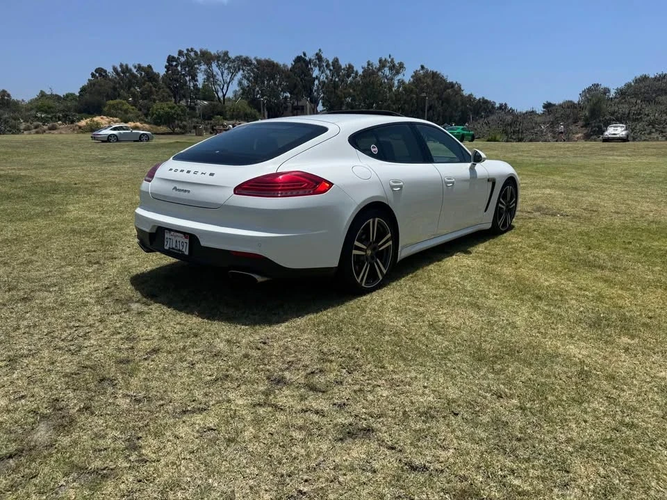 2014 Porsche 970 Panamera - Image 8 of 10