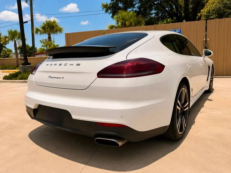 2014 Porsche 970 Panamera - Image 9 of 20