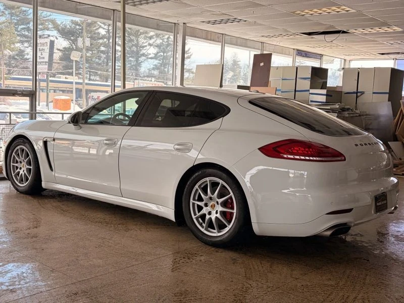 2014 Porsche 970 Panamera - Image 9 of 12