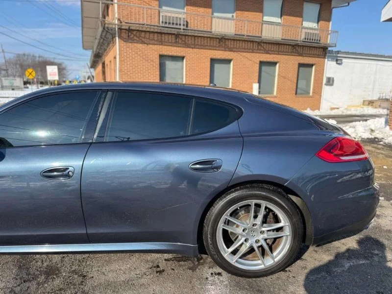 2014 Porsche 970 Panamera - Image 9 of 12