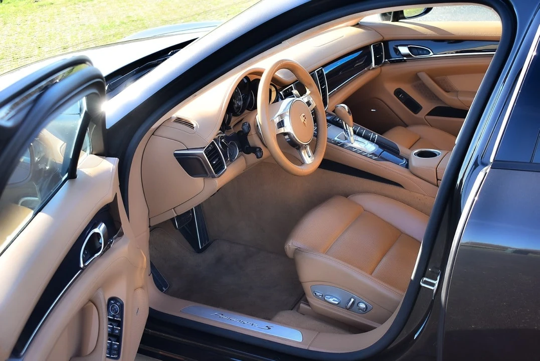2014 Porsche 970 Panamera S - Image 26 of 30