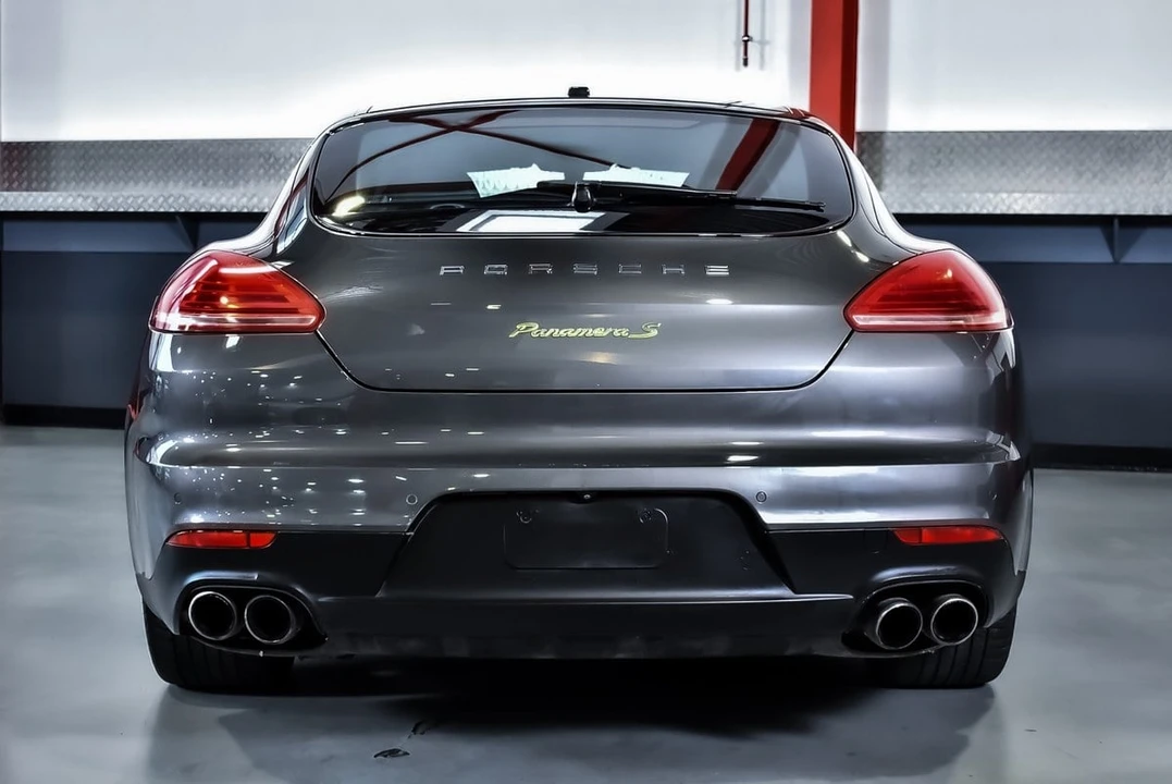 2014 Porsche 970 Panamera S - Image 18 of 31