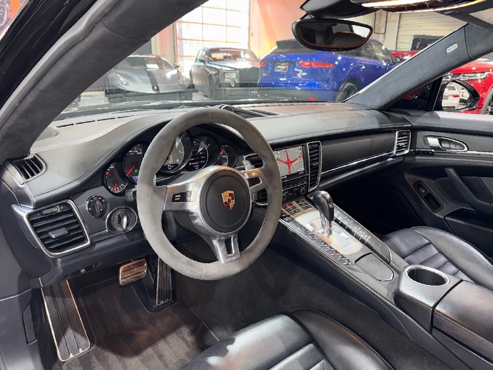 2014 Porsche 970 Panamera GTS - Image 9 of 12