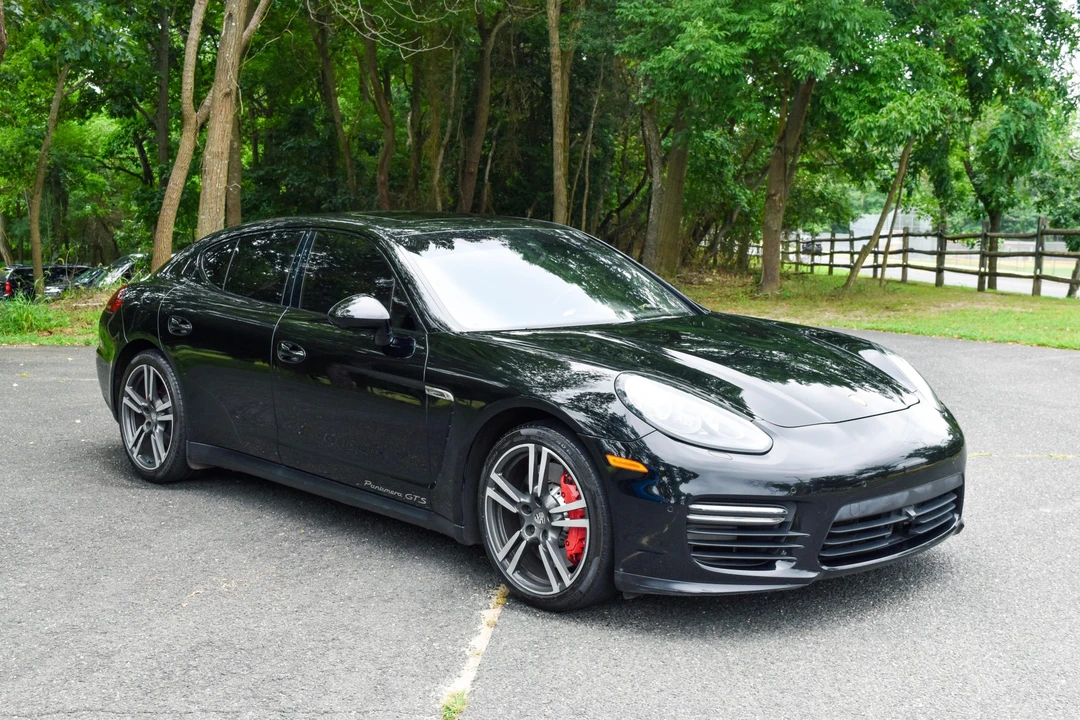 2014 Porsche 970 Panamera GTS - Image 10 of 31