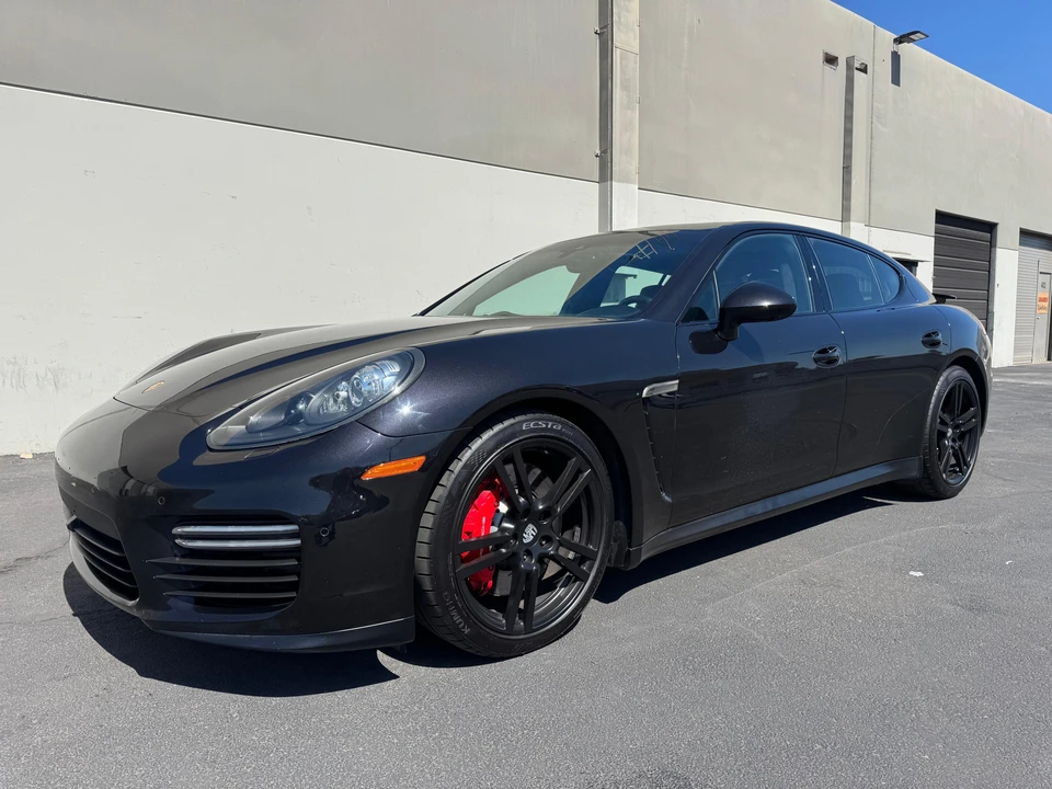 2014 Porsche 970 Panamera GTS - Image 9 of 24