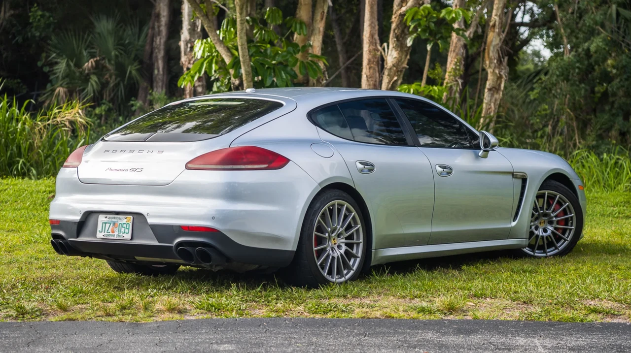 2014 Porsche 970 Panamera GTS - Image 20 of 31