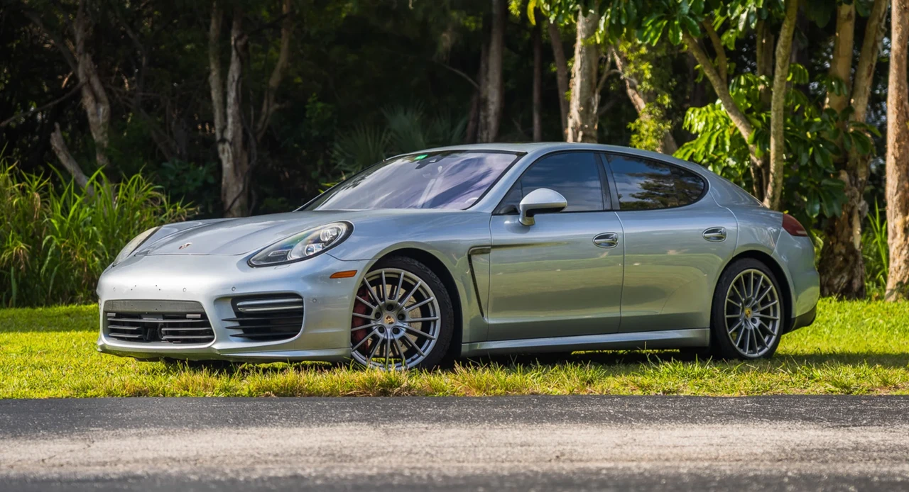 2014 Porsche 970 Panamera GTS - Image 11 of 31