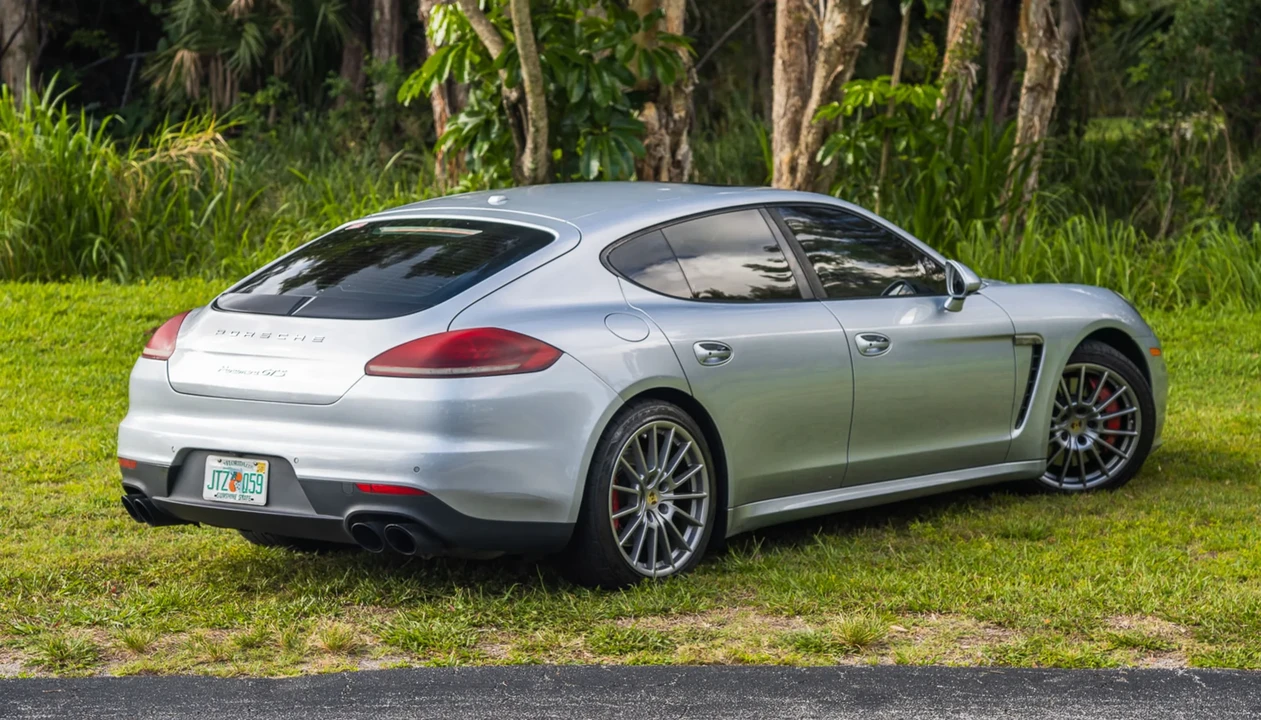 2014 Porsche 970 Panamera GTS - Image 19 of 31