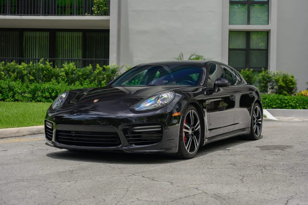 2014 Porsche 970 Panamera GTS - Image 4 of 31