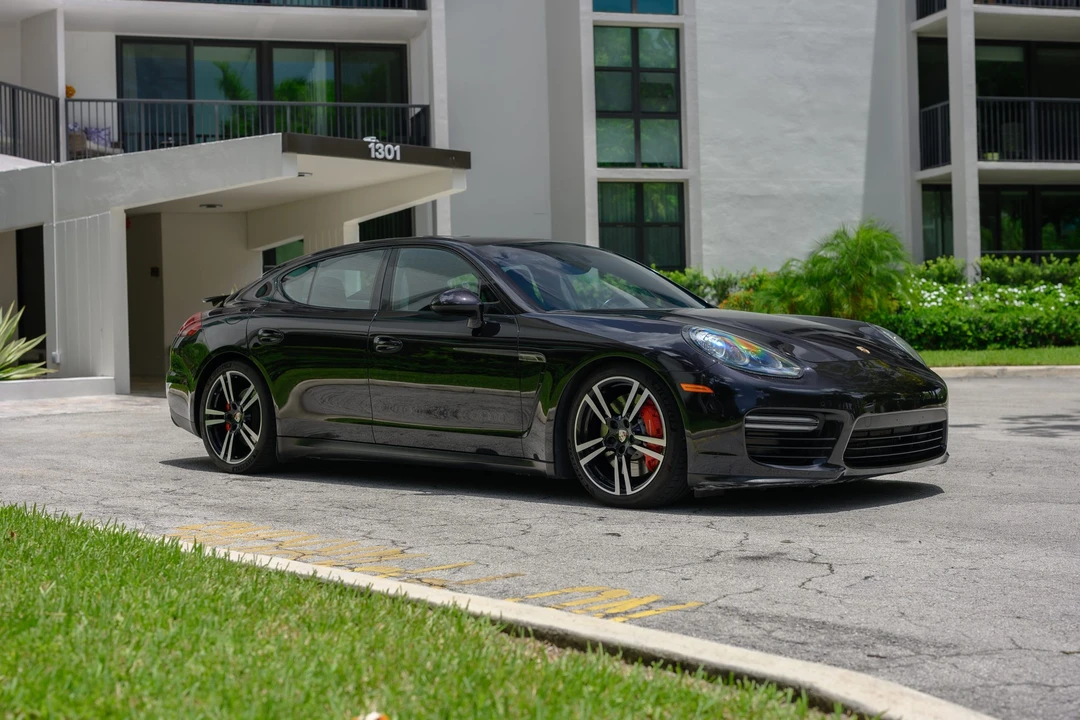 2014 Porsche 970 Panamera GTS - Image 14 of 31
