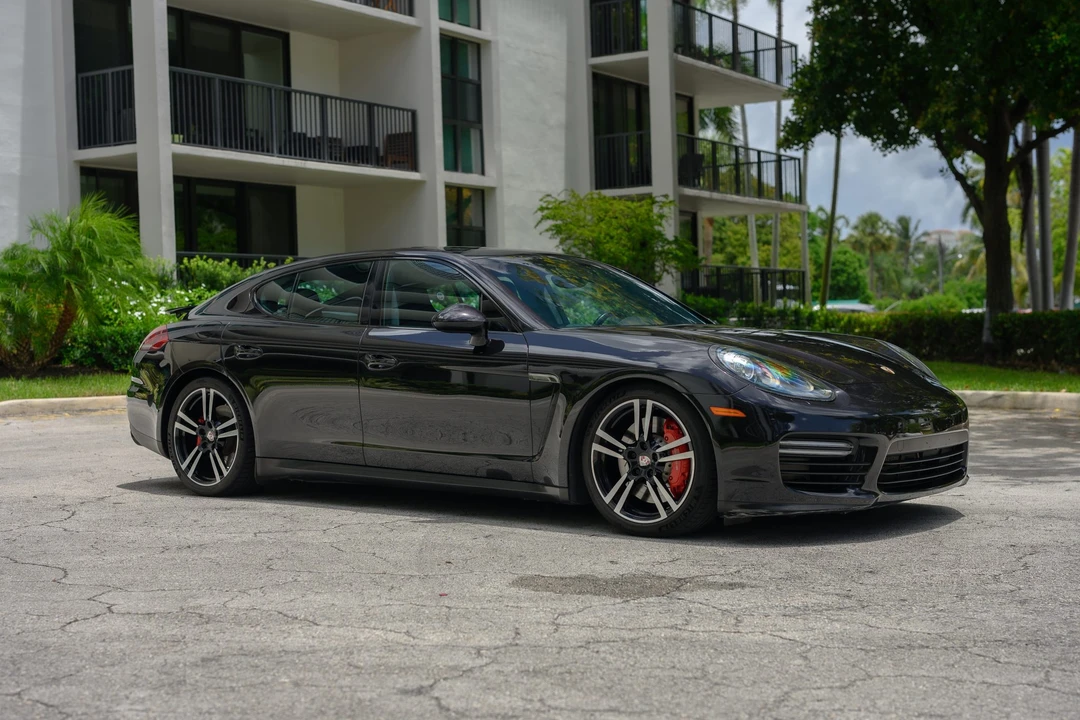 2014 Porsche 970 Panamera GTS - Image 18 of 31