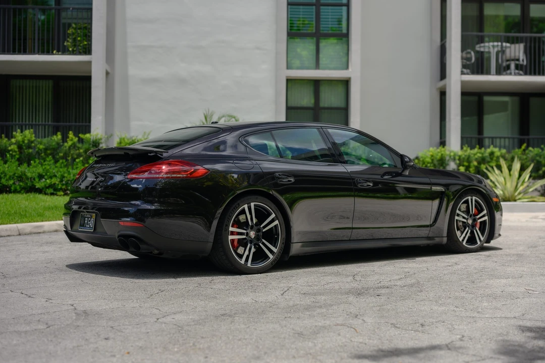 2014 Porsche 970 Panamera GTS - Image 26 of 31
