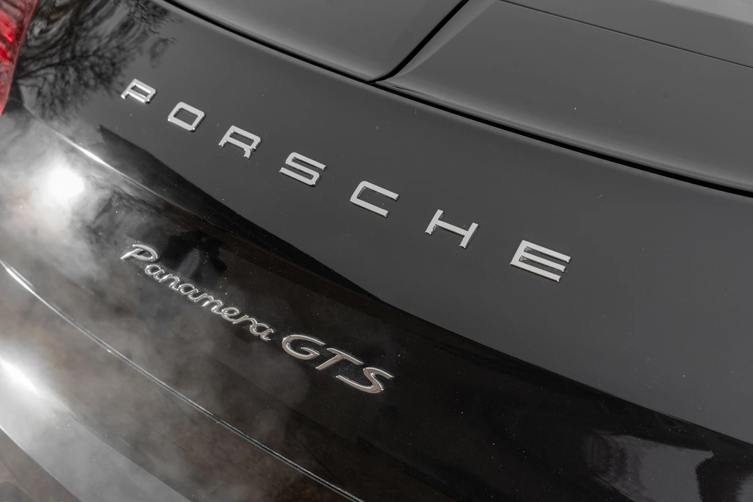 2014 Porsche 970 Panamera GTS - Image 16 of 31