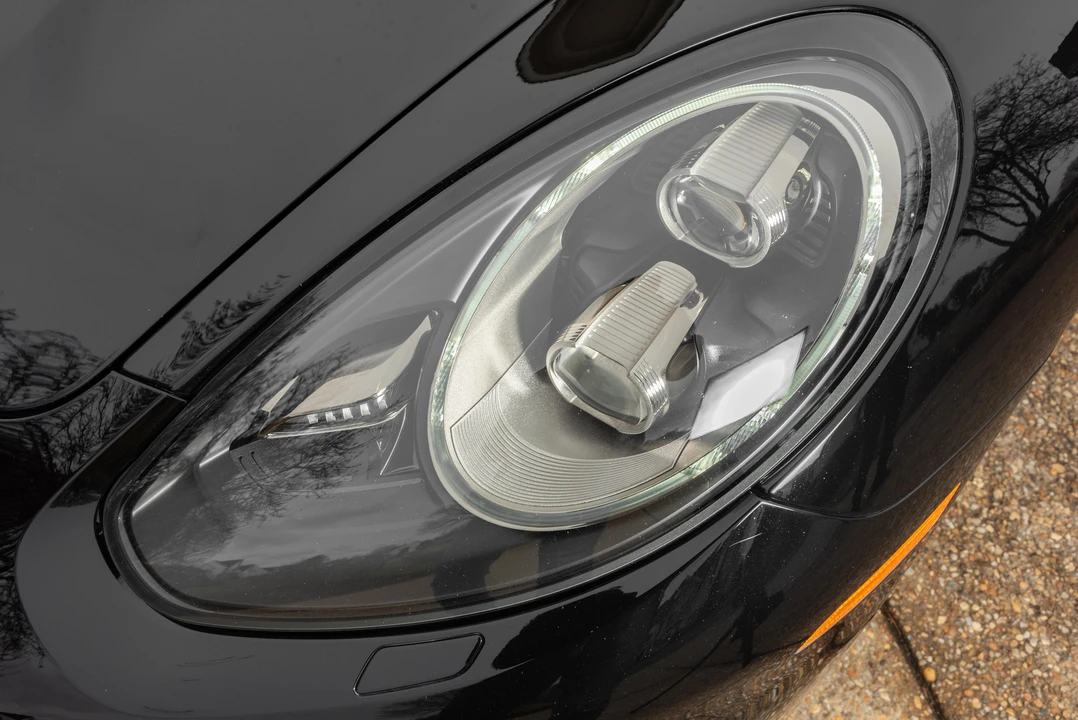 2014 Porsche 970 Panamera GTS - Image 12 of 31
