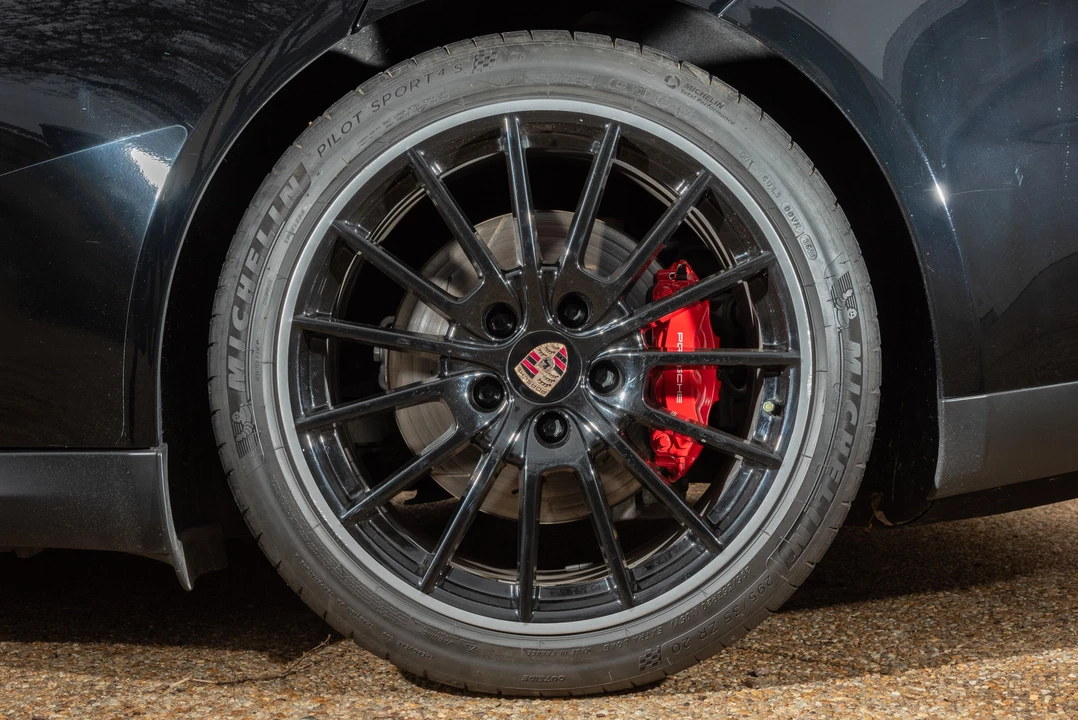 2014 Porsche 970 Panamera GTS - Image 18 of 31