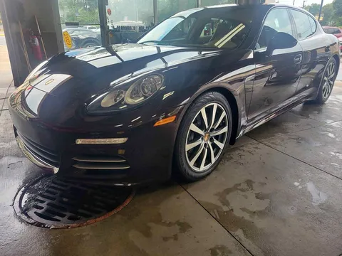 2014 Porsche Panamera Gran Turismo