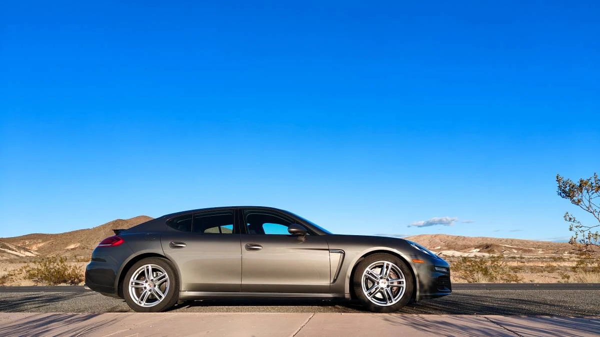 2014 Porsche 970 Panamera - Image 4 of 17