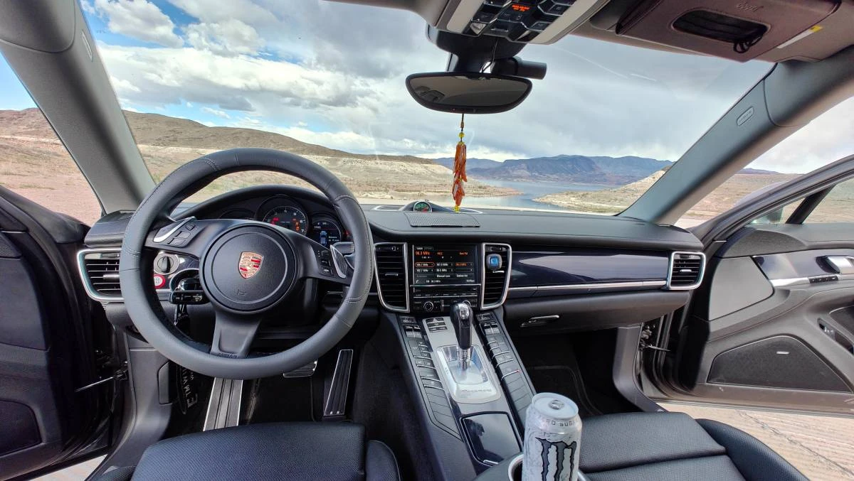 2014 Porsche 970 Panamera - Image 9 of 17
